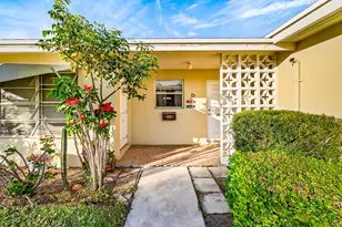 175 High Point Terrace E, Delray Beach, FL 33445 - Photo 1