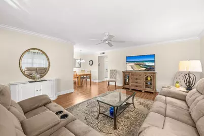 175 High Point Terrace E #D, Delray Beach, FL 33445 - Photo 3