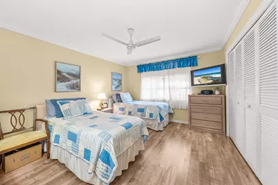 175 High Point Terrace E #D, Delray Beach, FL 33445 - Photo 9