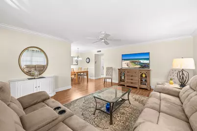 175 High Point Terrace E #D, Delray Beach, FL 33445 - Photo 3