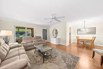 175 High Point Terrace E #D, Delray Beach, FL 33445 - Photo 5