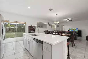 1414 SW Crest Ave, Port Saint Lucie, FL 34953 - Photo 7