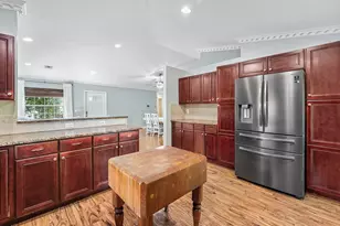 5418 Club Cir, Haverhill, FL 33415 - Photo 9