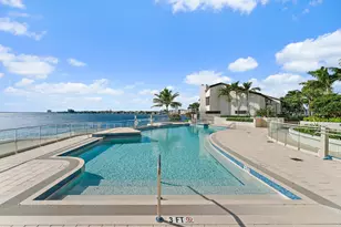100 Lakeshore Dr, North Palm Beach, FL 33408 - Photo 3