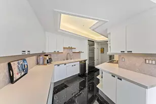 100 Lakeshore Dr, North Palm Beach, FL 33408 - Photo 15