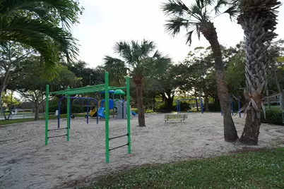 2427 24th Lane, Palm Beach Gardens, FL 33418 - Photo 55