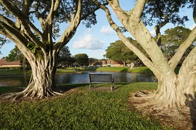 2427 24th Lane, Palm Beach Gardens, FL 33418 - Photo 17