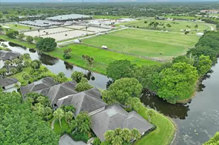 2735 Polo Island Dr, Wellington, FL 33414 - Photo 7