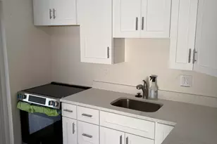 2630 NE 8th Ave, Pompano Beach, FL 33064 - Photo 3