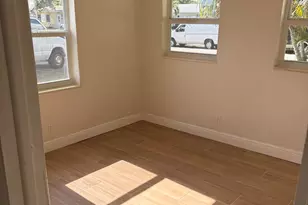 2630 NE 8th Ave, Pompano Beach, FL 33064 - Photo 9