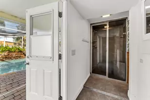 1425 SE San Sovina Terrace, Port Saint Lucie, FL 34952 - Photo 15