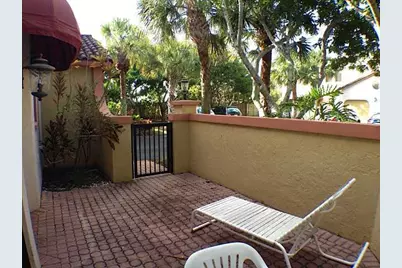 49 Uno Lago Drive, Juno Beach, FL 33408 - Photo 3