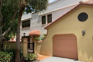 49 Uno Lago Dr, Juno Beach, FL 33408 - Photo 1