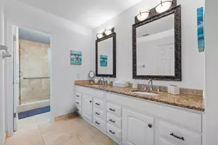 925 Cypress Dr, Delray Beach, FL 33483 - Photo 21