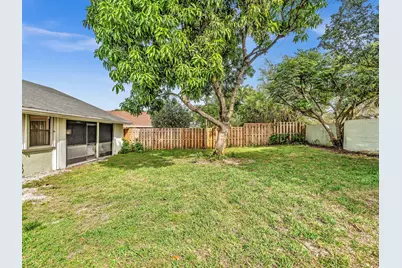 1045 NW 18th Avenue, Delray Beach, FL 33445 - Photo 19