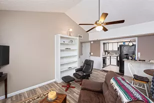 1673 SE Green Acres Cir, Port Saint Lucie, FL 34952 - Photo 9