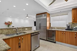 2051 SE 3rd St, Deerfield Beach, FL 33441 - Photo 17