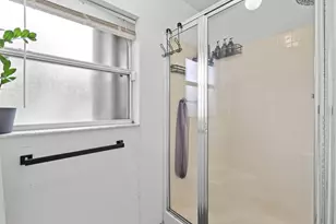 370 SW Tulip Blvd, Port Saint Lucie, FL 34953 - Photo 35