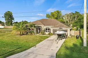 370 SW Tulip Blvd, Port Saint Lucie, FL 34953 - Photo 55