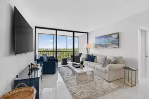 6815 Willow Wood Dr, Boca Raton, FL 33434 - Photo 9