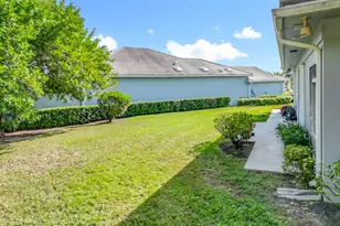 240 NW Bentley Cir, Port Saint Lucie, FL 34986 - Photo 19