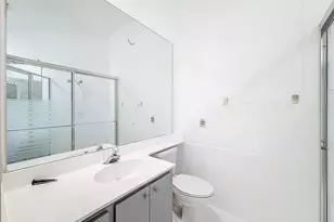 240 NW Bentley Cir, Port Saint Lucie, FL 34986 - Photo 37