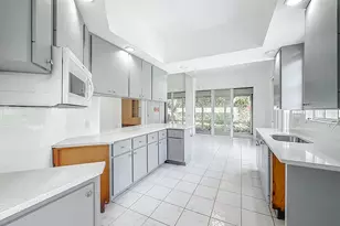 240 NW Bentley Cir, Port Saint Lucie, FL 34986 - Photo 15