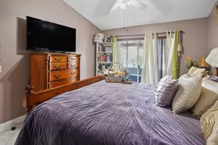 3181 Holiday Springs Blvd, Margate, FL 33063 - Photo 9