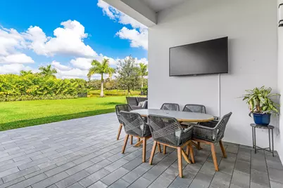 8233 Essex Country Club Drive, Boca Raton, FL 33434 - Photo 31