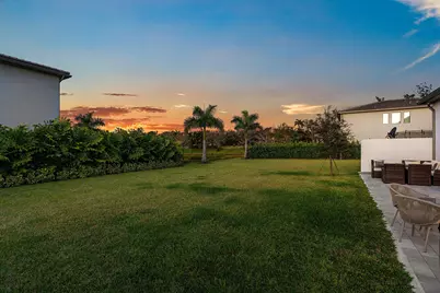 8233 Essex Country Club Drive, Boca Raton, FL 33434 - Photo 39