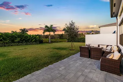 8233 Essex Country Club Drive, Boca Raton, FL 33434 - Photo 29