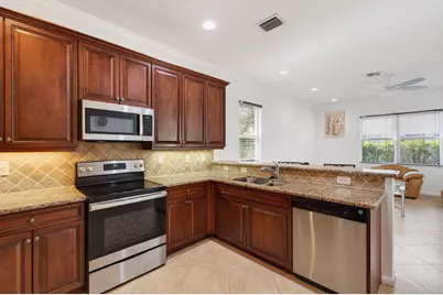 7533 Topiary Avenue, Boynton Beach, FL 33437 - Photo 27