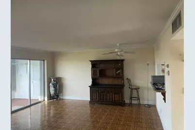725 Lori Drive #406, Lake Worth Beach, FL 33461 - Photo 5