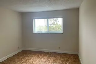 725 Lori Dr, Lake Worth Beach, FL 33461 - Photo 7