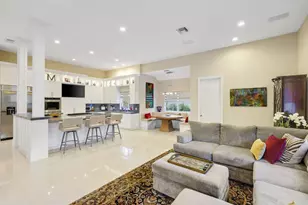 7039 Mandarin Dr, Boca Raton, FL 33433 - Photo 13