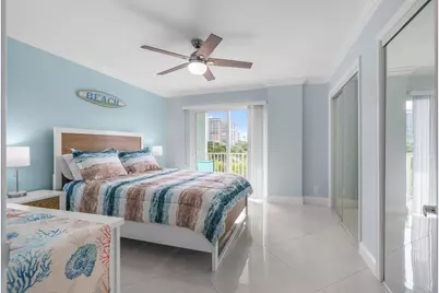 950 Ponce De Leon Road #401, Boca Raton, FL 33432 - Photo 9