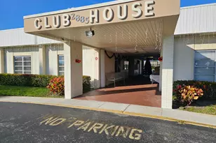 2790 E Ashley Dr E, West Palm Beach, FL 33415 - Photo 17