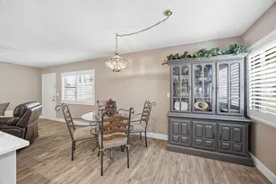 2929 SE Ocean Blvd, Stuart, FL 34996 - Photo 9