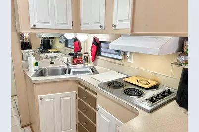 875 NE 48 Th St #Lot 179, Deerfield Beach, FL 33064 - Photo 17