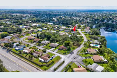 6137 Rainbow Circle, Greenacres, FL 33463 - Photo 27