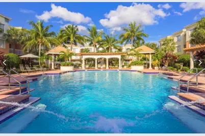 3202 Myrtlewood Circle E, Palm Beach Gardens, FL 33418 - Photo 3