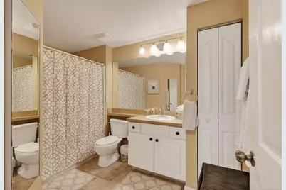 3202 Myrtlewood Circle E, Palm Beach Gardens, FL 33418 - Photo 23