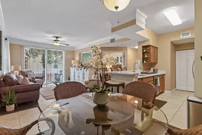 3202 Myrtlewood Circle E, Palm Beach Gardens, FL 33418 - Photo 11