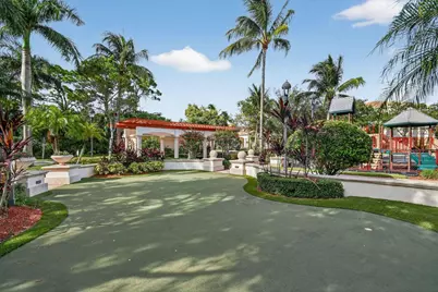 3202 Myrtlewood Circle E, Palm Beach Gardens, FL 33418 - Photo 35