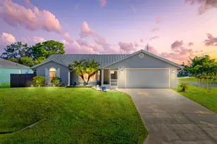 402 Watercrest St, Sebastian, FL 32958 - Photo 3