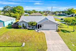 402 Watercrest St, Sebastian, FL 32958 - Photo 9