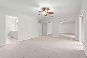 2087 SE Wild Meadow Cir, Port Saint Lucie, FL 34952 - Photo 9