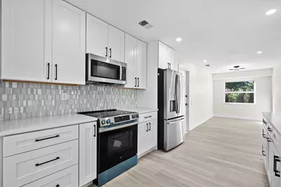 7290 Pinecone Terrace, Lake Worth, FL 33467 - Photo 11