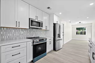 7290 Pine Cone Terrace, Lake Worth, FL 33467 - Photo 11