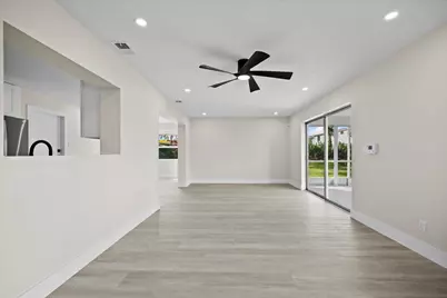 7290 Pinecone Terrace, Lake Worth, FL 33467 - Photo 19